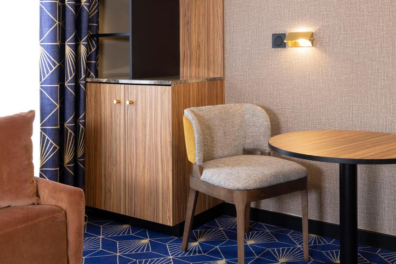 เลอ โรครัว โฮเต็ล ปารีส การ์ ดู นอร์ด Hotel ภายนอก รูปภาพ